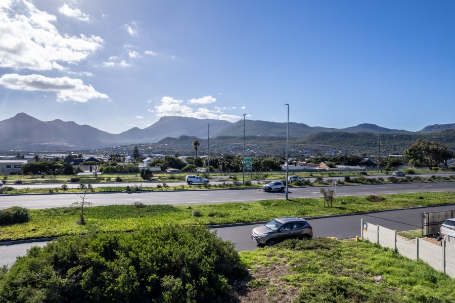 0 Bedroom Property for Sale in Capri Western Cape